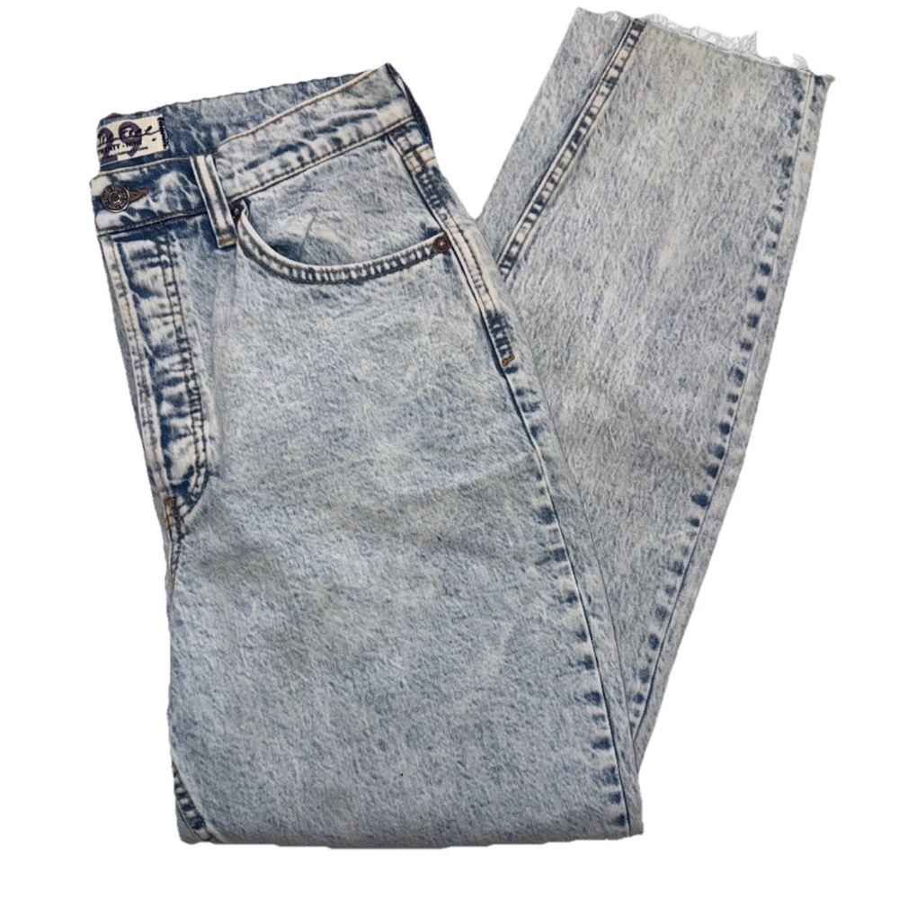 Free People High-Rise Light Wash Mom Jeans